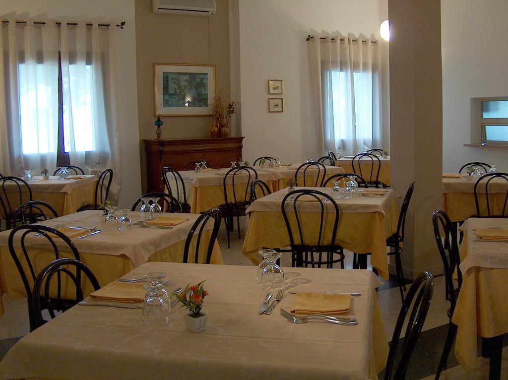Hotel Coppa Di Cielo Peschici Eksteriør bilde